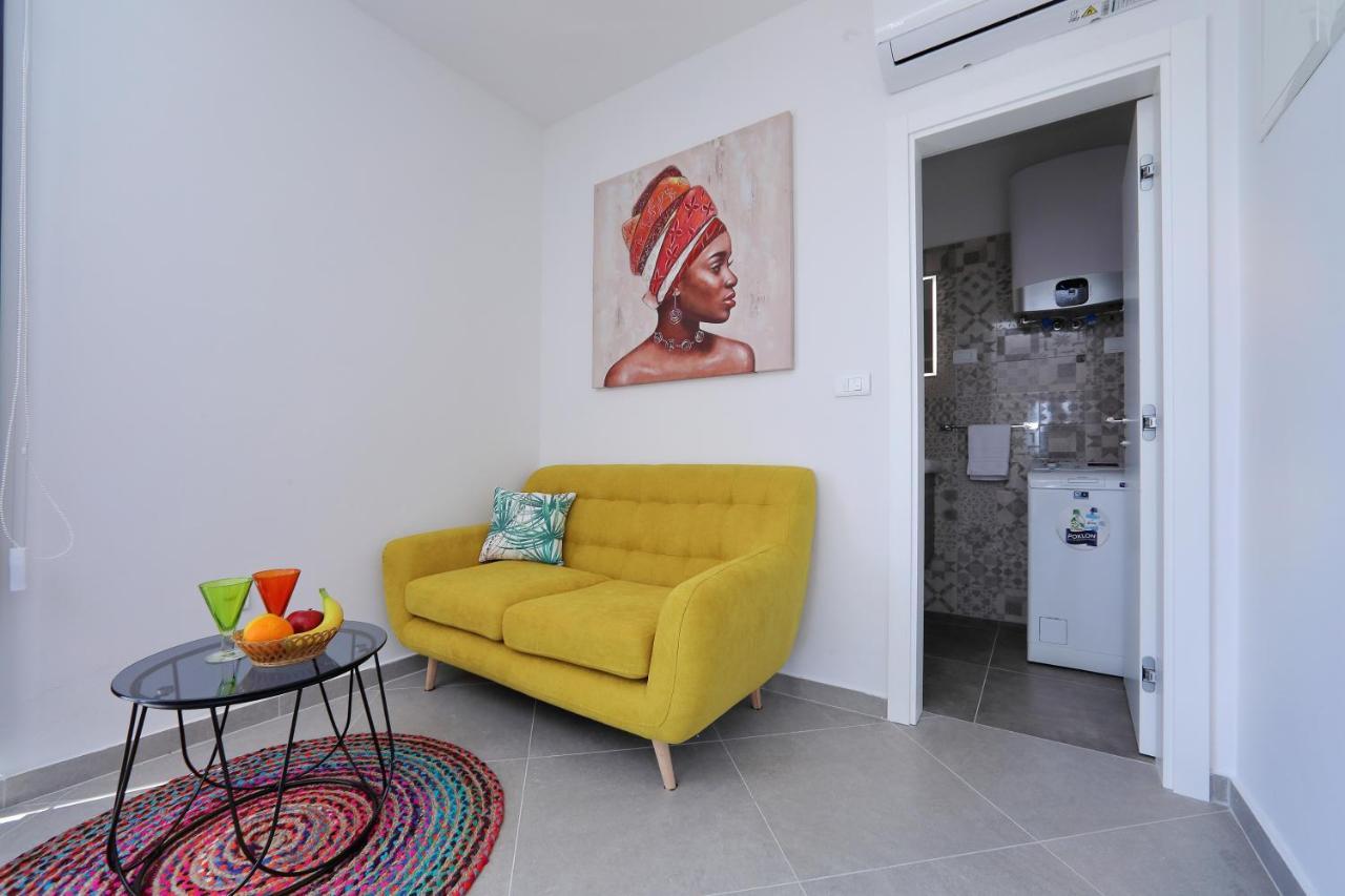 Thalia Apartment