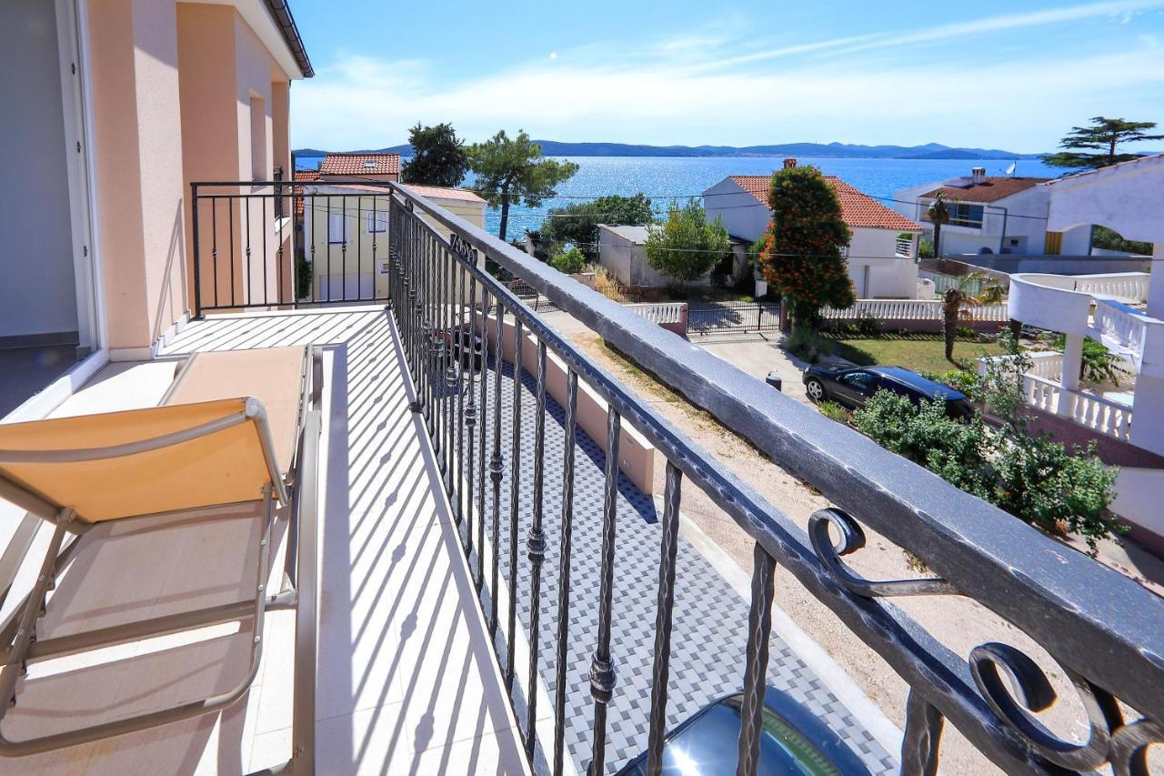 Apartment Thalia