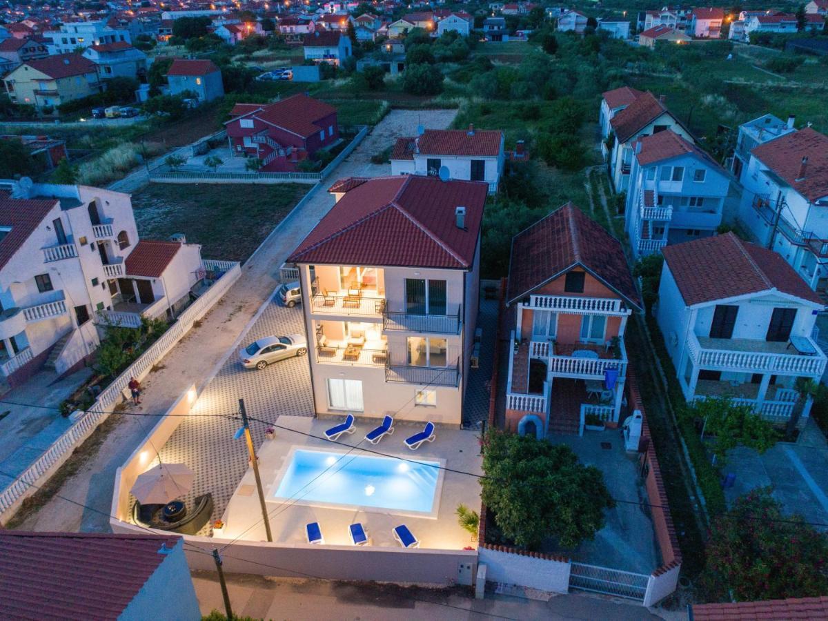 Apartment Thalia